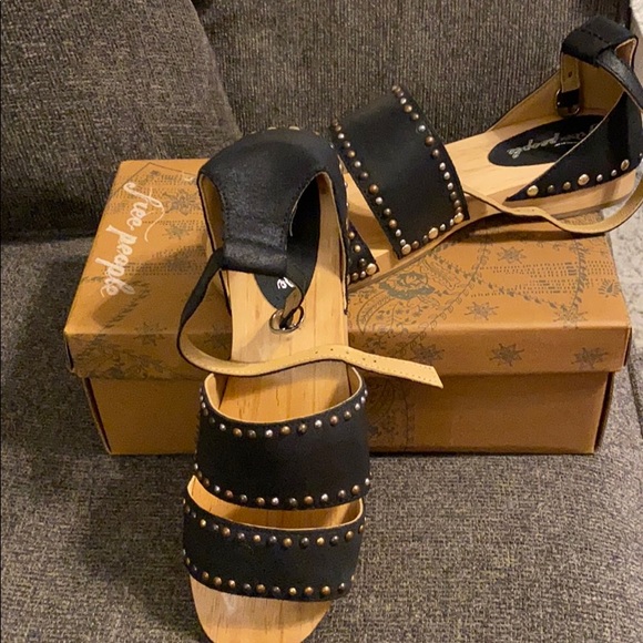 Free People Shoes - NIB Free People Shoes